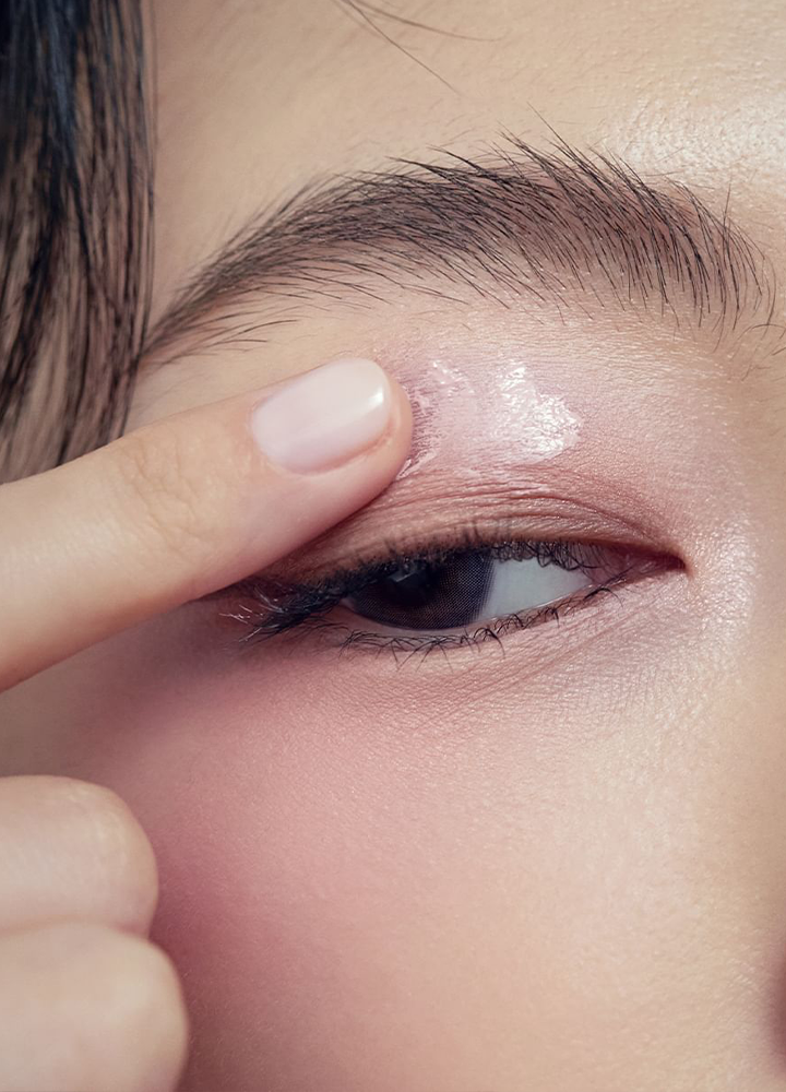"다른건 다 지워져도 이건 안지워져요."
코덕들이 인정한 아이 프라이머는? 대표 이미지