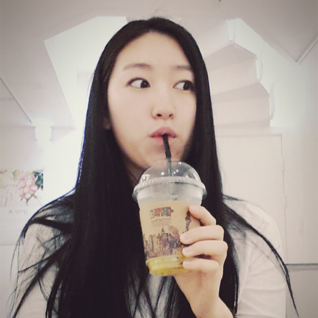 슬티치 프로필