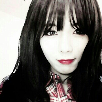 잇츠리얼 프로필