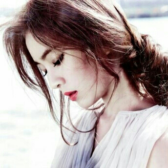 현이나 프로필
