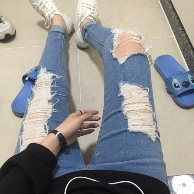 딘떠리 프로필