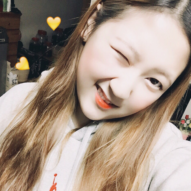 융융김 프로필