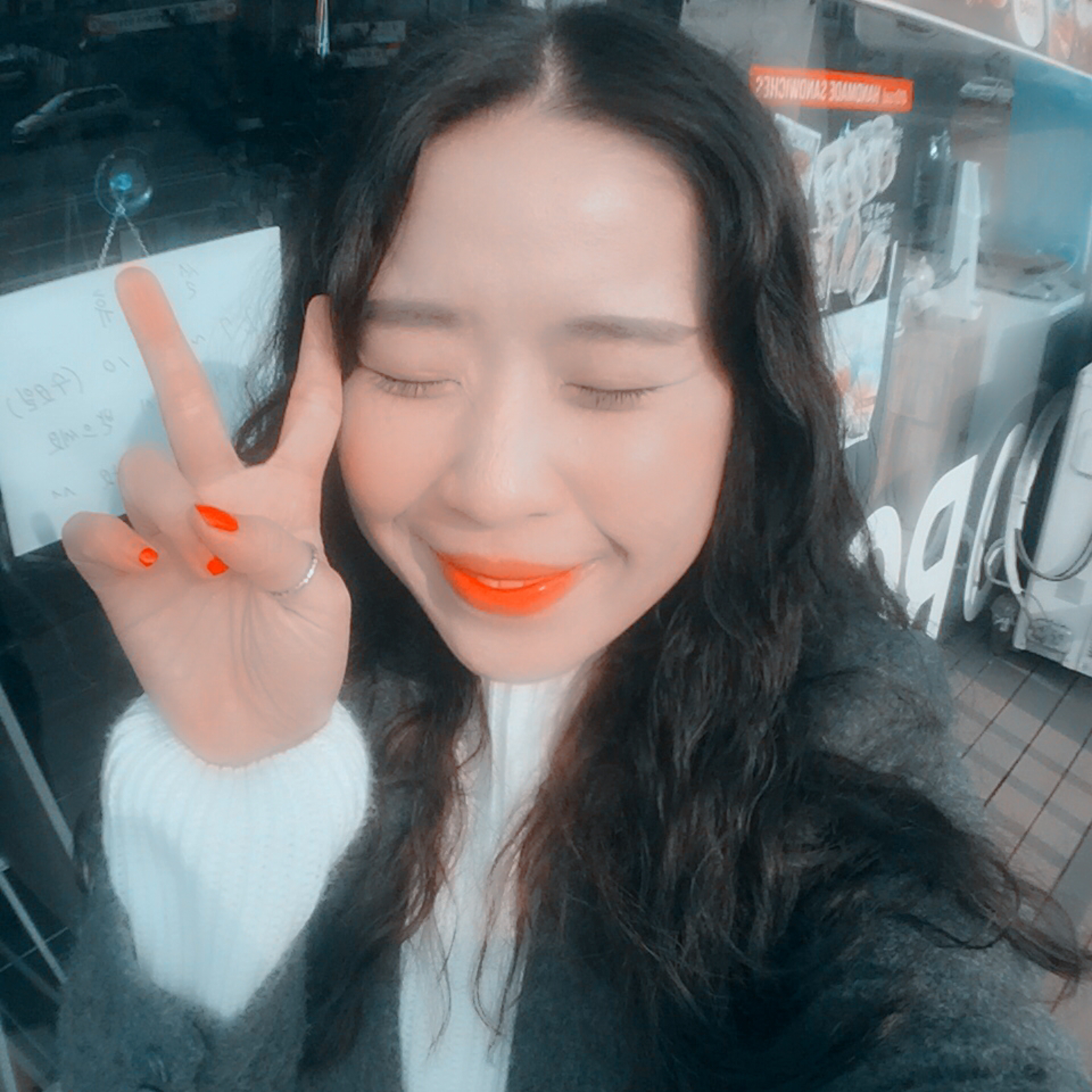 sujine 프로필