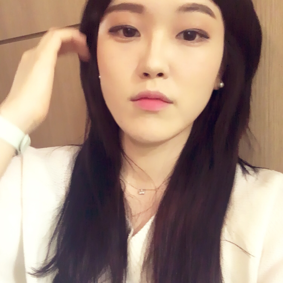 쏘픠아 프로필
