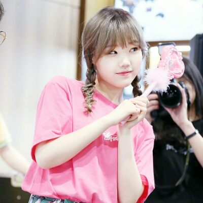 THG 프로필