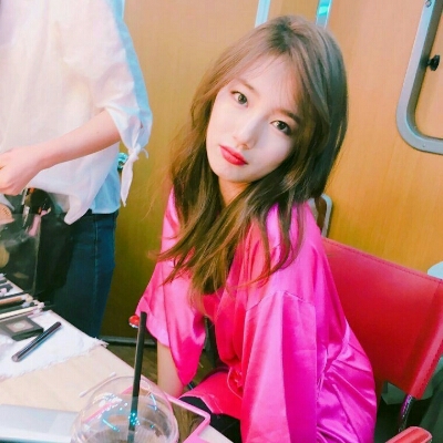 백현아사랑행 프로필