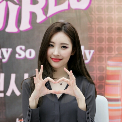 머니건 프로필