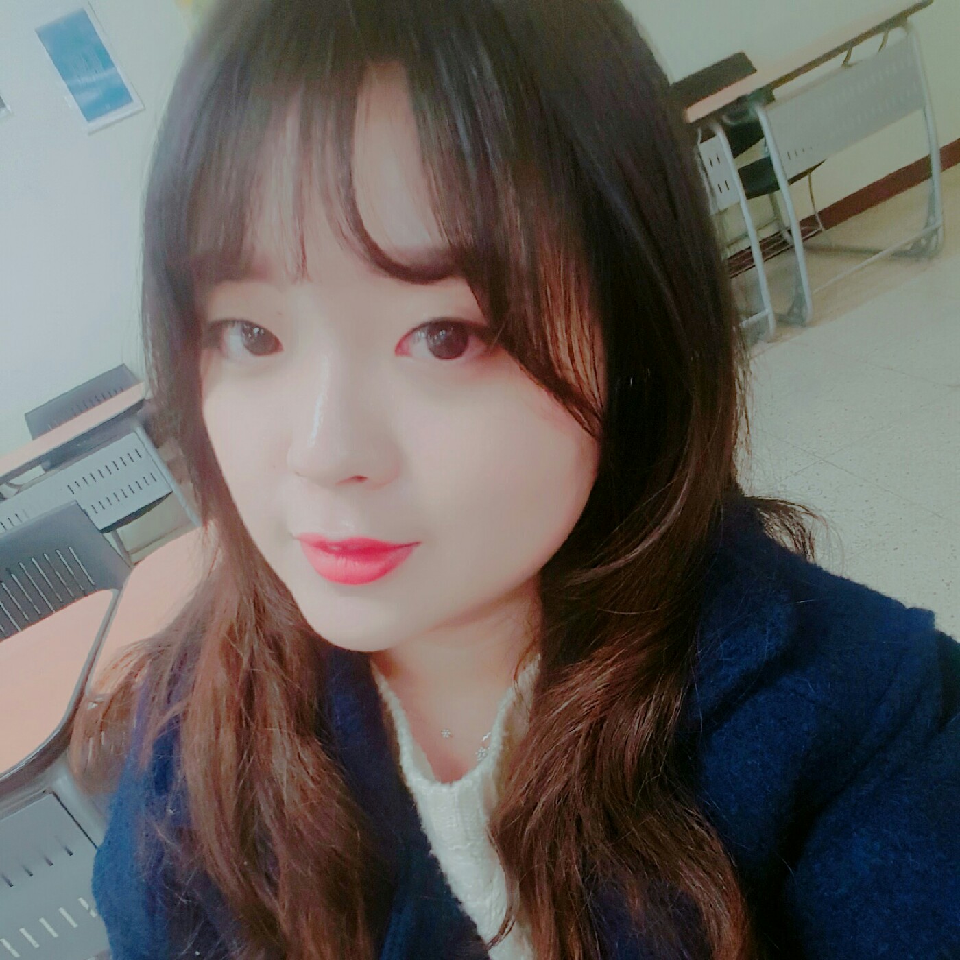 뜌닛 프로필