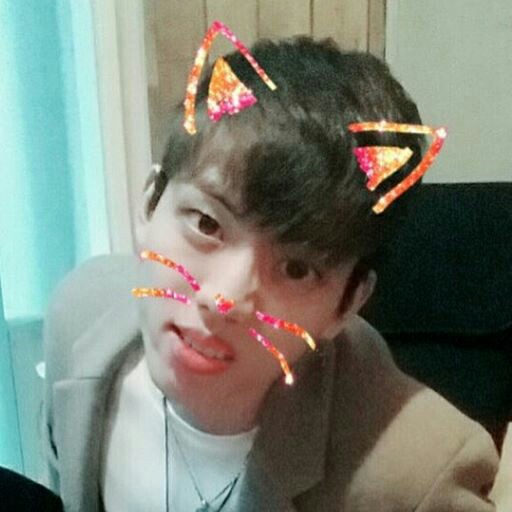 김1돼지 프로필
