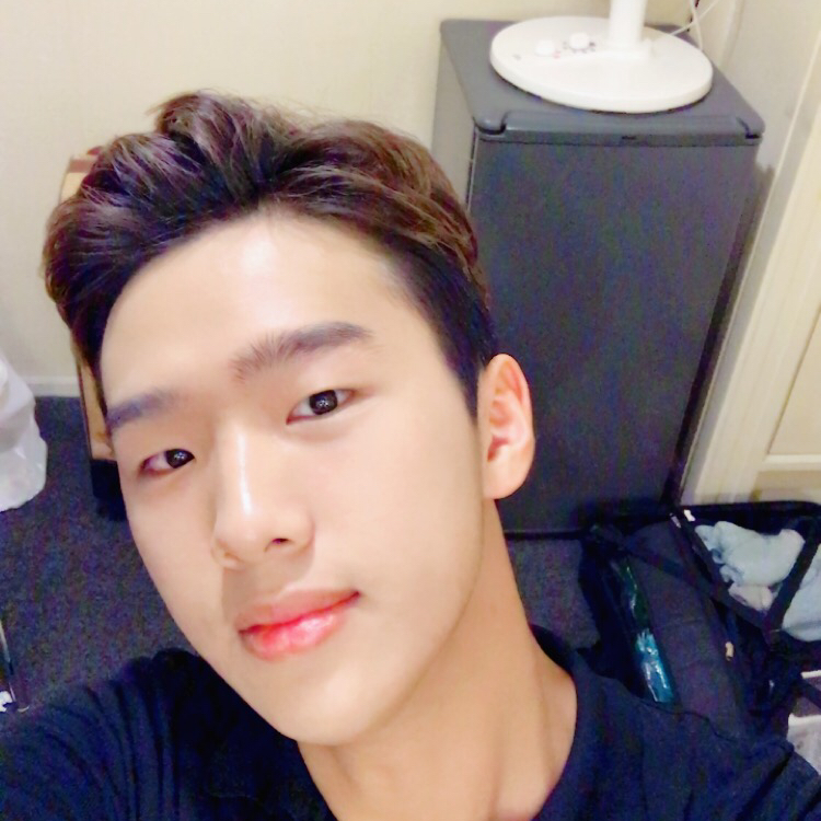 로빅 프로필