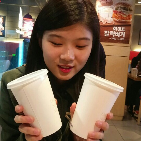 오보코니아 프로필