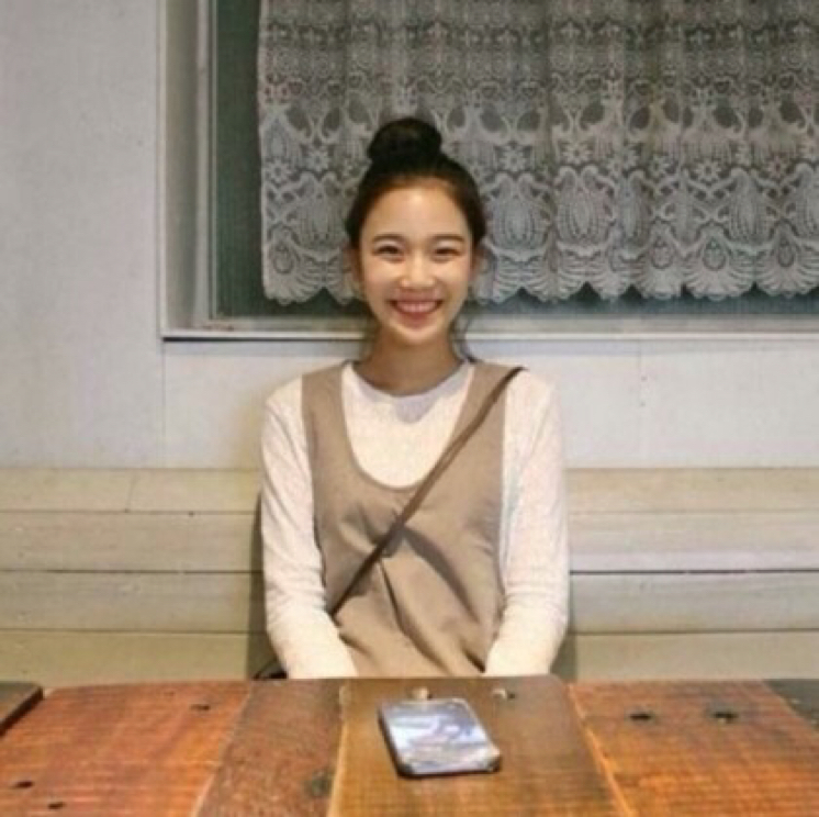 목주름이깊어슬픈기린 프로필