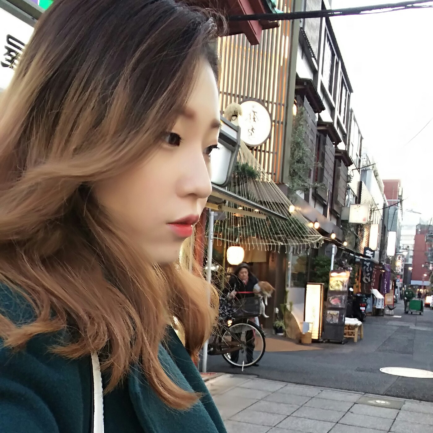dbstn8678 프로필
