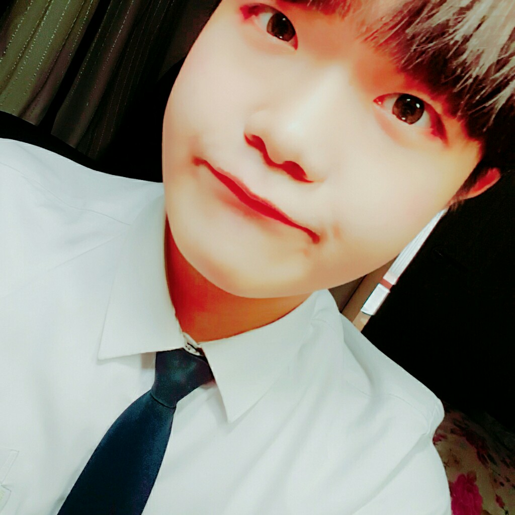 데칼코마니 프로필