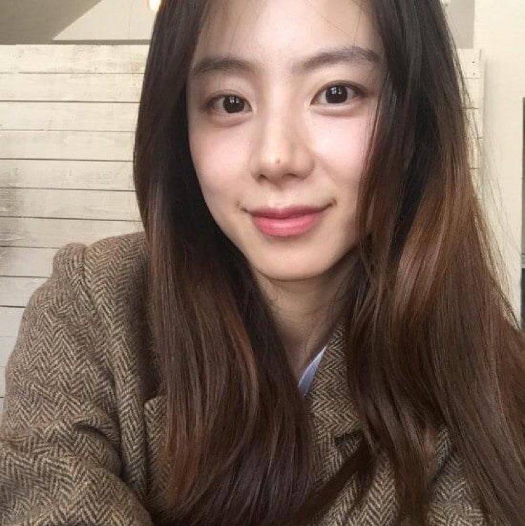 웅콰웅콰 프로필