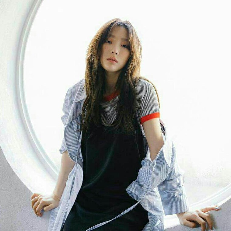 김탱러브 프로필