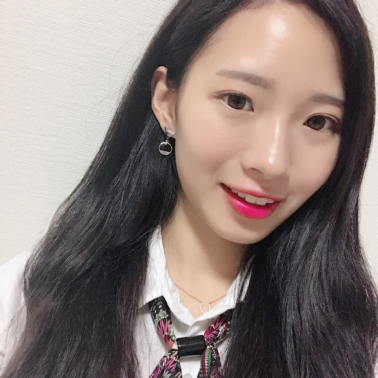딩융닝양 프로필