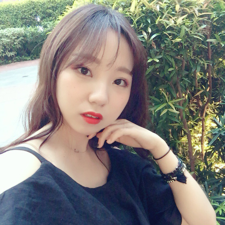 루체테아나 프로필
