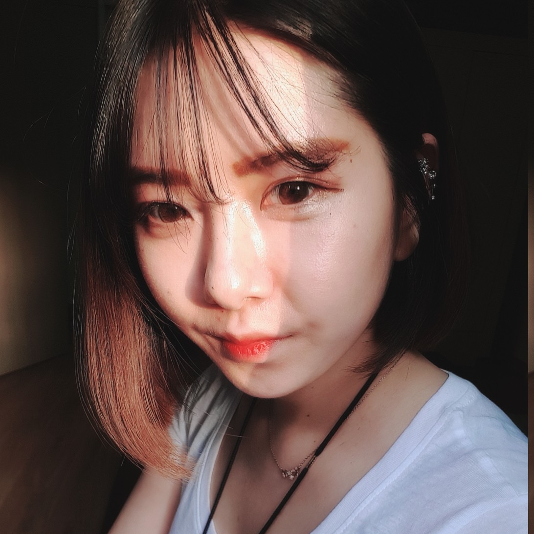 삼자매파우치 프로필