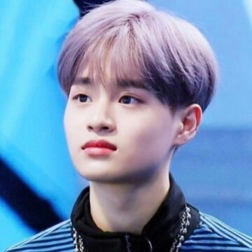 이대휘윤지성 프로필