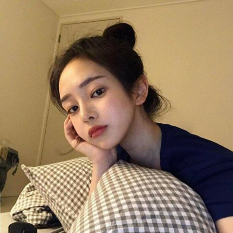 뀨르꾸르 프로필