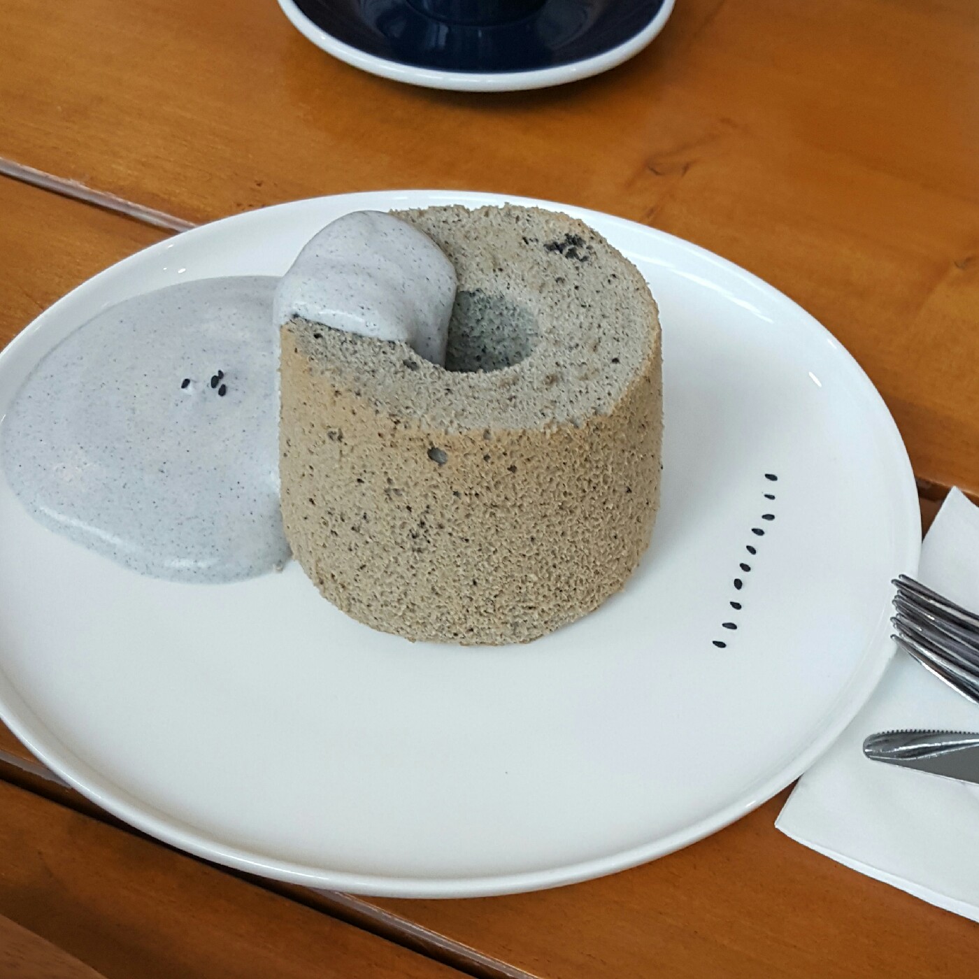 둉그라미 프로필
