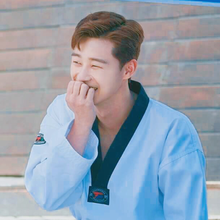 이성은 프로필
