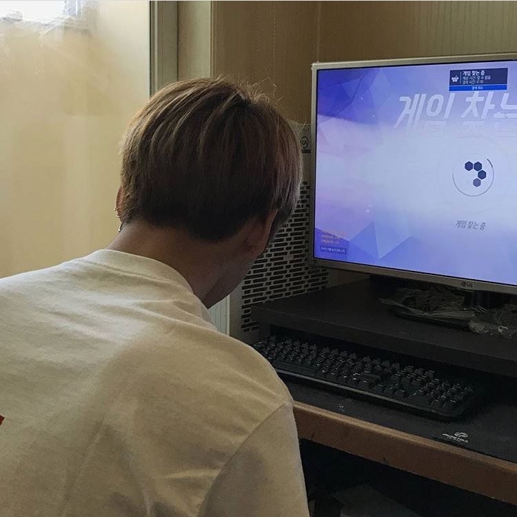류련 프로필