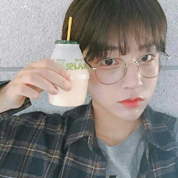정국이아내 프로필