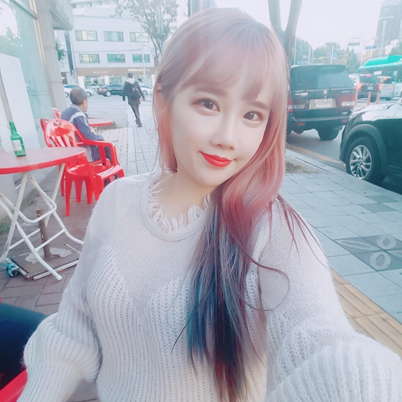 나라짜응 프로필