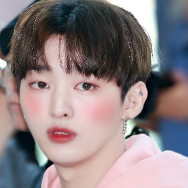 윤지성은사랑입니다 프로필