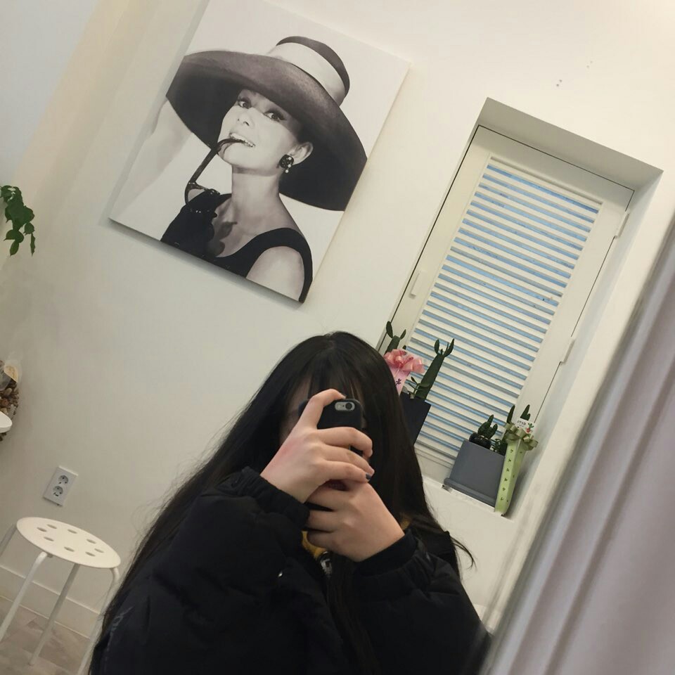 우유빛피부 프로필