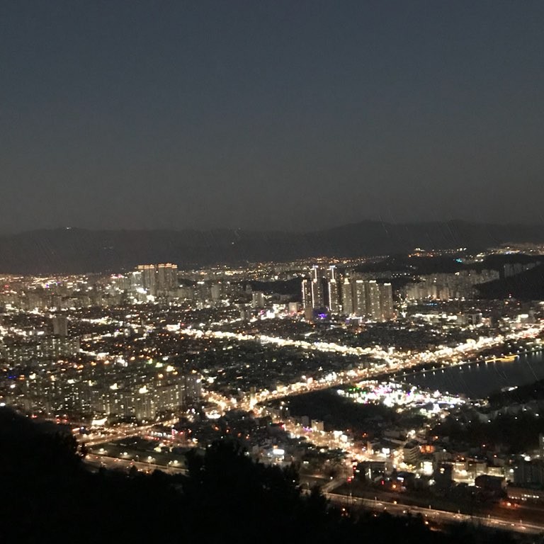 윤동동쓰 프로필
