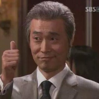 코스메틱덕훈데돈없음 프로필