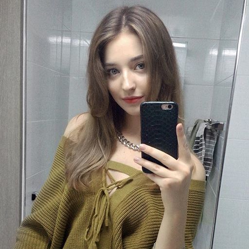 쏨쏨 프로필