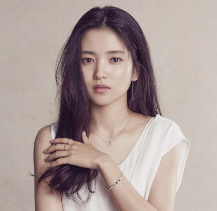 꽃버들 프로필