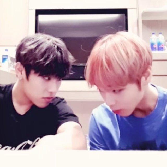 우진앜 프로필