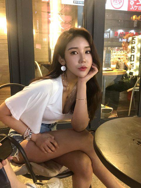 홍홍홍홍지 프로필