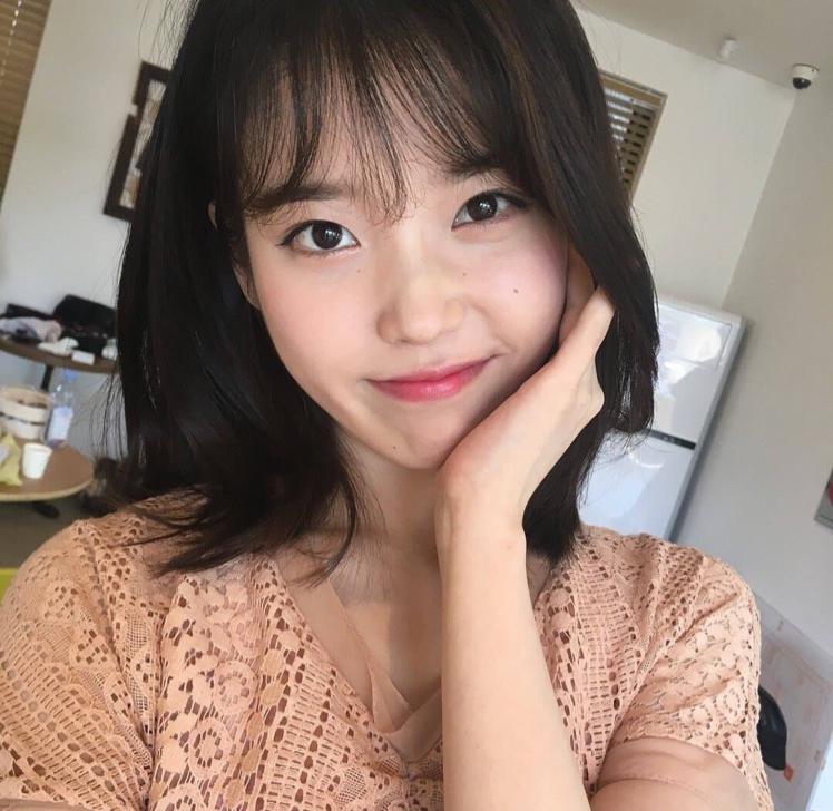 i율 프로필