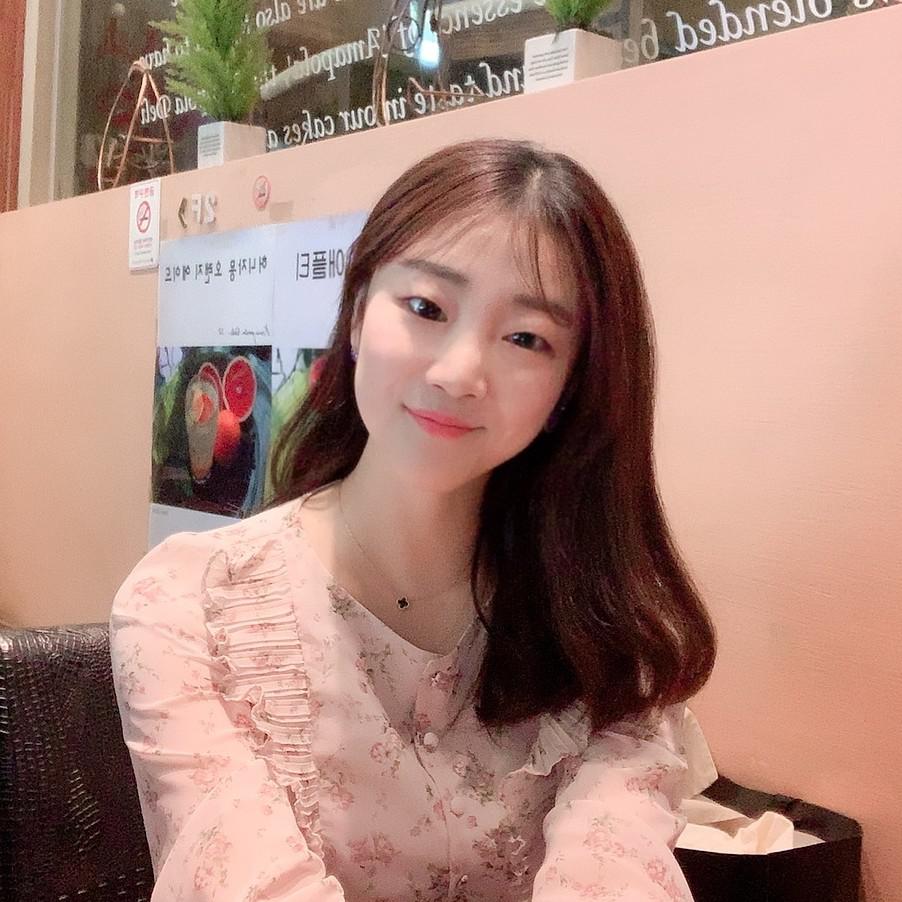 윤디디디디 프로필