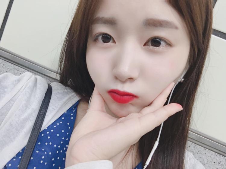 라라라러 프로필