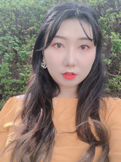 씨씨씨 프로필