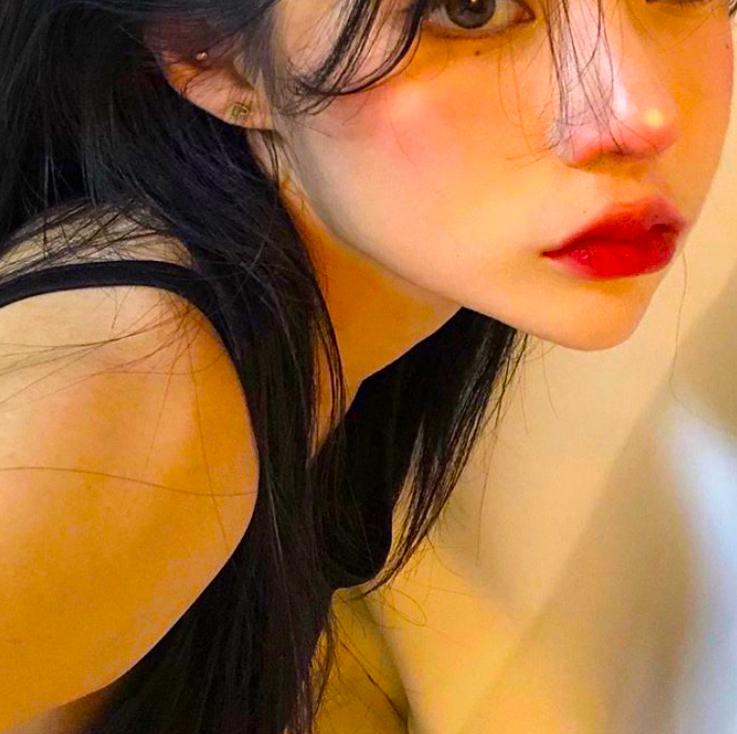 화장하는인간 프로필