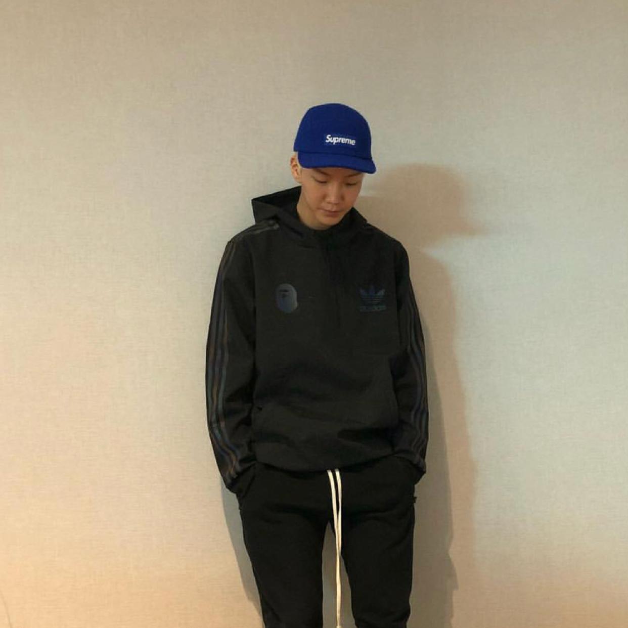 의문의족제비 프로필
