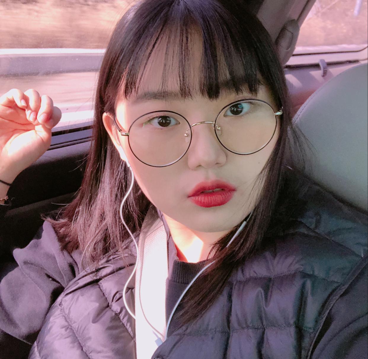 qorcoals 프로필