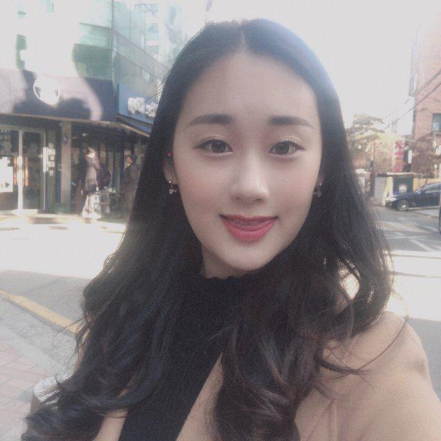 왈렌비 프로필