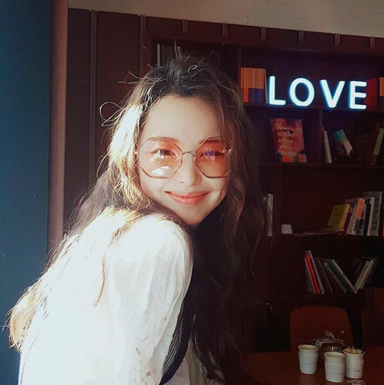 hakyungq 프로필