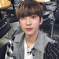 bana0423 프로필