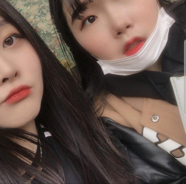 윤윤윤경 프로필