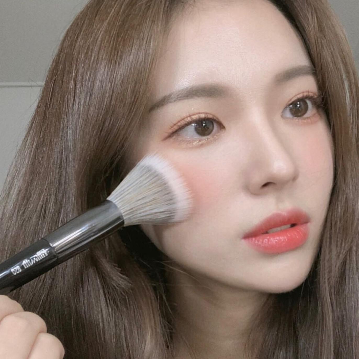 럽코스메틱 프로필